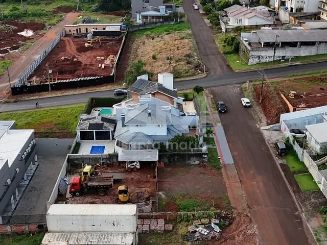 Terreno com 383m², à venda, no bairro Maria Goretti em Chapecó