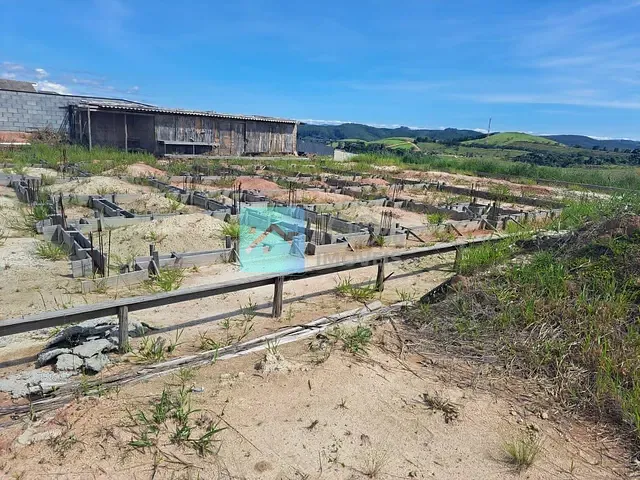 Terreno com 2295m², à venda, no bairro Bandeira Branca em Jacareí