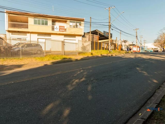 Terreno com 420m² 3 quartos e 4 banheiros, à venda, no bairro Campo Comprido em Curitiba