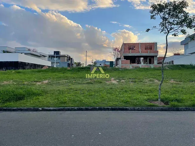 Terreno com 300m², à venda, no bairro Reserva Central Parque em Salto