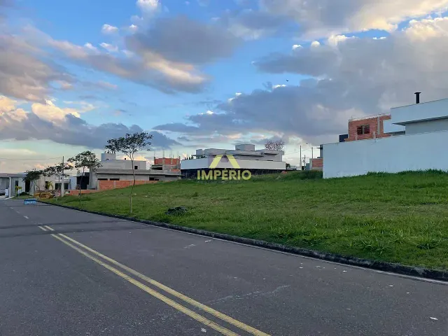 Terreno com 300m², à venda, no bairro Reserva Central Parque em Salto