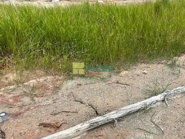 Terreno com 250m², à venda, no bairro Putim em São José dos Campos