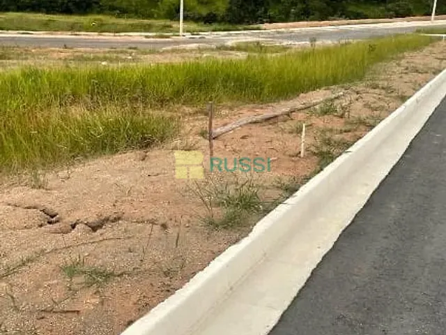 Terreno com 250m², à venda, no bairro Putim em São José dos Campos