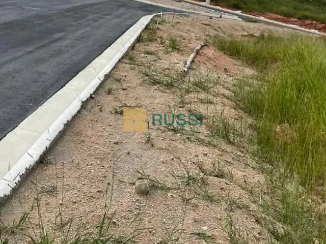 Terreno com 250m², à venda, no bairro Putim em São José dos Campos