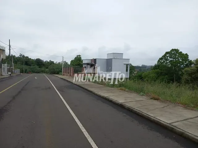 Terreno com 450m², à venda, no bairro Das Nações em Concórdia