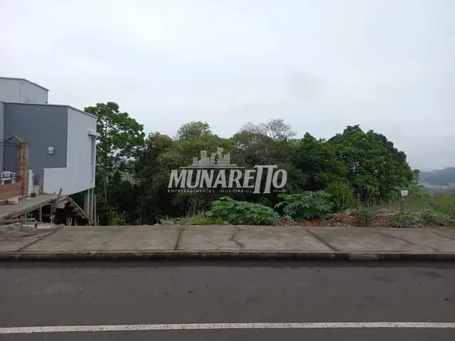 Terreno com 450m², à venda, no bairro Das Nações em Concórdia