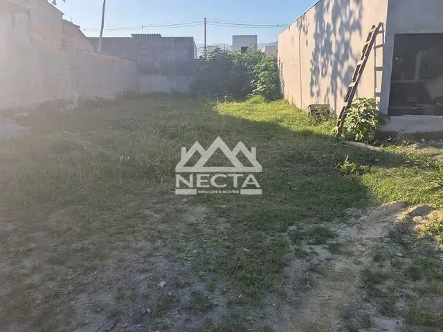 Terreno com 130m², à venda, no bairro Balneário Recanto do Sol em Caraguatatuba