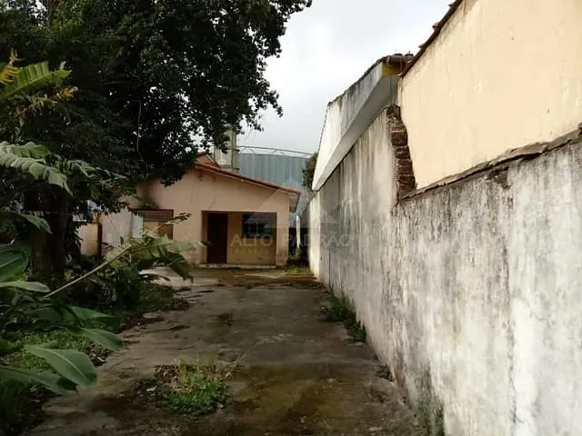 Terreno com 356m², à venda, no bairro Vila Noêmia em Mauá