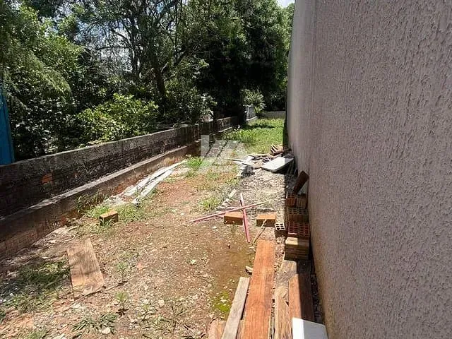 Terreno com 332m², à venda, no bairro Vila Bela em Guarapuava