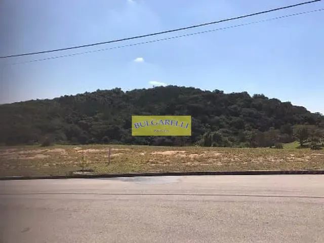 Terreno com 900m², à venda, no bairro Parque dos Cafezais II em Itupeva