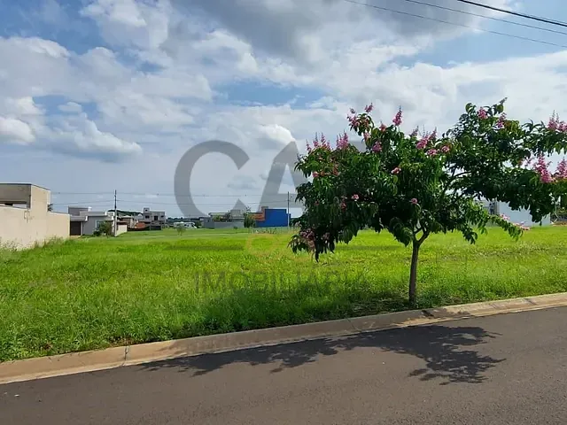 Terreno com 360m², à venda, no bairro Portal do Sol em Holambra