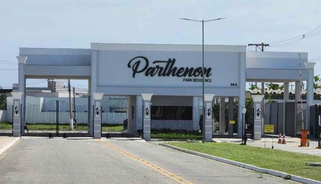 Terreno com 420m², à venda, no bairro Parque Rodoviário em Campos dos Goytacazes