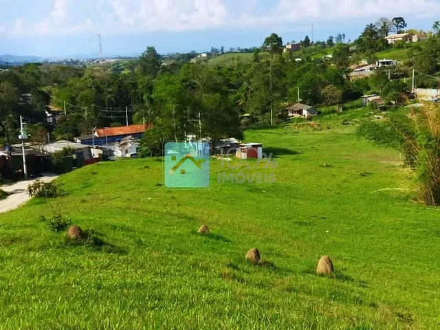 Terreno com 2015m², à venda, no bairro Veraneio Ijal em Jacareí