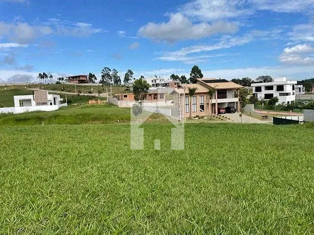 Terreno com 869m², à venda, no bairro Medeiros em Jundiaí