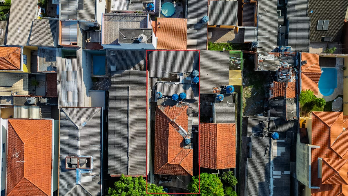 Terreno residencial para venda em Vila São Vicente , 274m²