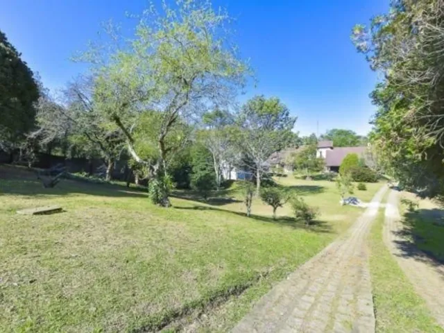 Terreno à venda, no bairro Pilarzinho em Curitiba