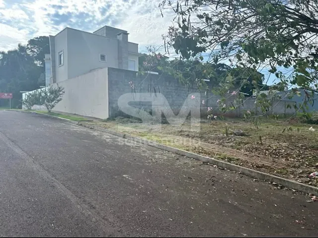 Terreno com 420m², à venda, no bairro Santos Dumont em Chapecó
