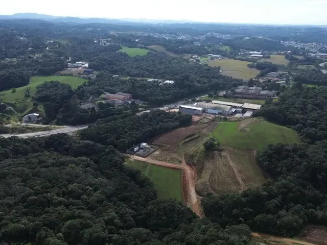 Terreno com 37458m², à venda, no bairro Campo Magro em Campo Magro