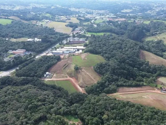 Terreno com 37458m², à venda, no bairro Campo Magro em Campo Magro