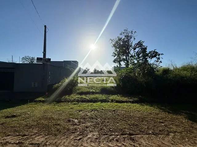 Terreno com 180m², à venda, no bairro Estância Mirante de Caraguatatuba em Caraguatatuba