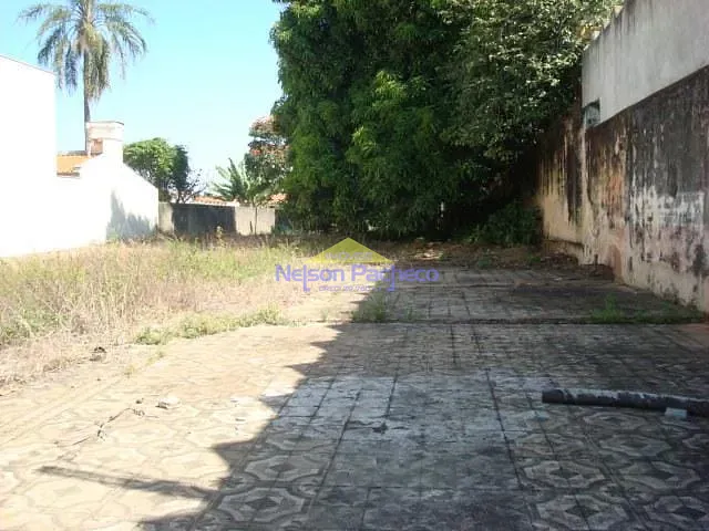 Terreno com 1231m², à venda, no bairro Centro em Capivari