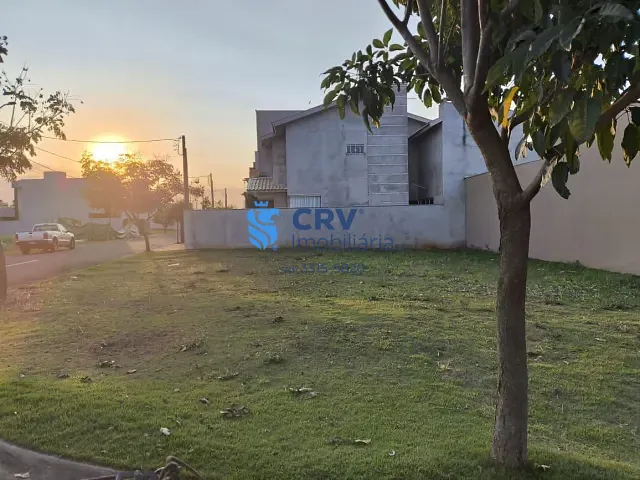 Terreno com 275m², à venda, no bairro Jardim Ecoville I em Cambé