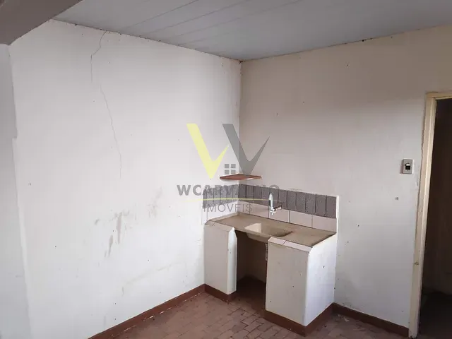 Terreno com 300m², à venda, no bairro Centro em Anápolis