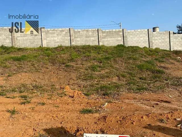 Terreno com 240m², à venda, no bairro Jardim Maria Cândida em Caçapava