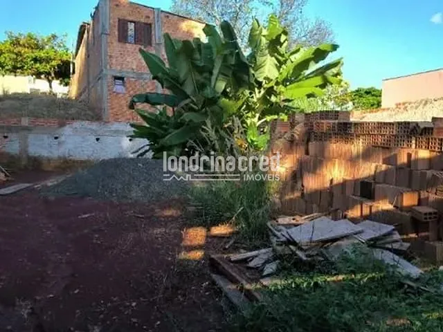 Terreno com 200m², à venda, no bairro Jardim Planalto em Londrina