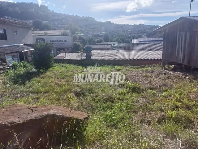 Terreno com 416m², à venda, no bairro Imperial em Concórdia