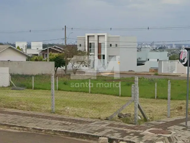 Terreno com 240m², à venda, no bairro Desbravador em Chapecó