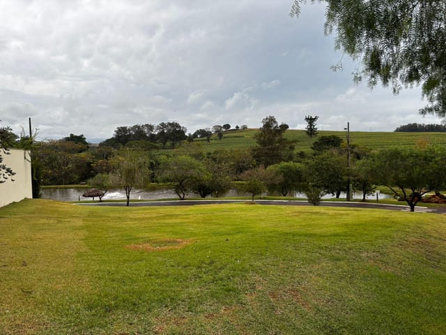 Terreno com 622m², à venda, no bairro Esperança em Londrina