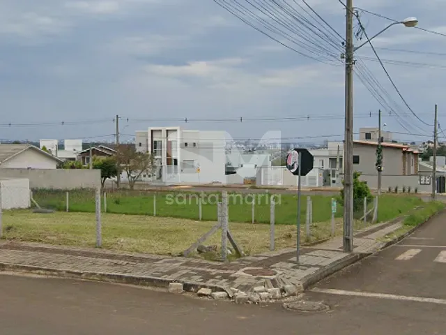 Terreno com 240m², à venda, no bairro Desbravador em Chapecó