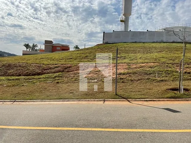 Terreno com 371m², à venda, no bairro Residencial Ibi-Aram II em Itupeva