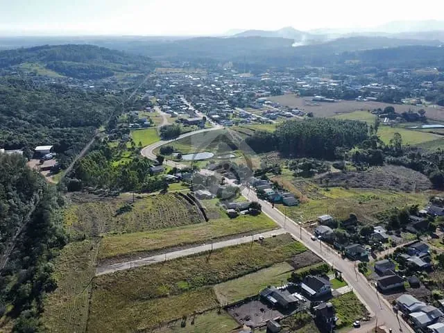 Terreno com 338m², à venda, no bairro Centro em Paverama