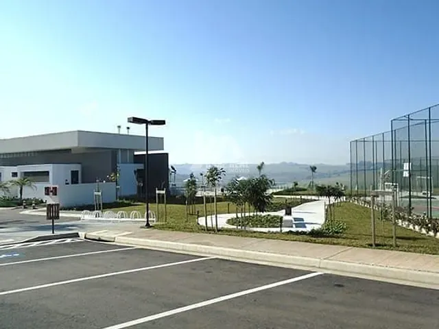 Terreno com 337m², à venda, no bairro Jardim Carvalho em Ponta Grossa