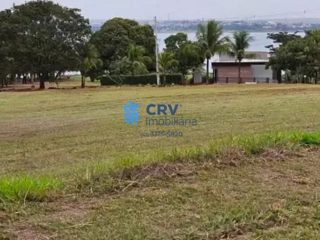 Terreno com 1300m², à venda, no bairro Centro em Primeiro de Maio