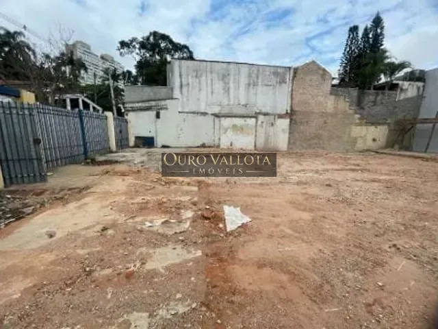 Terreno com 468m², à venda, no bairro Granja Julieta em São Paulo