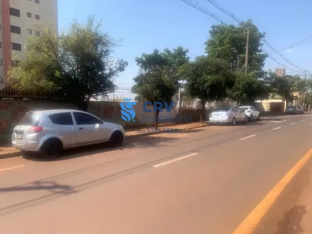 Terreno com 898m², à venda, no bairro Jardim Agari em Londrina