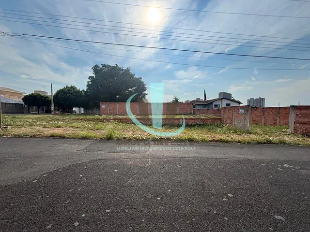 Terreno com 472m², à venda, no bairro Jardim Vale das Rosas em Araraquara