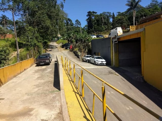 Terreno com 900m², para alugar, no bairro Chácaras Boa Vista em Santana de Parnaíba