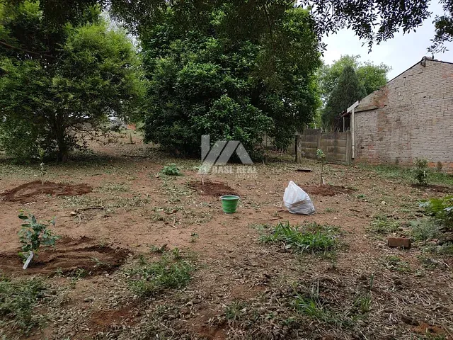 Terreno com 1050m², à venda, no bairro Uvaranas em Ponta Grossa
