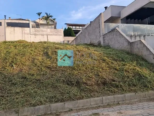 Terreno com 450m², à venda, no bairro Condomínio Residencial Jaguary em São José dos Campos
