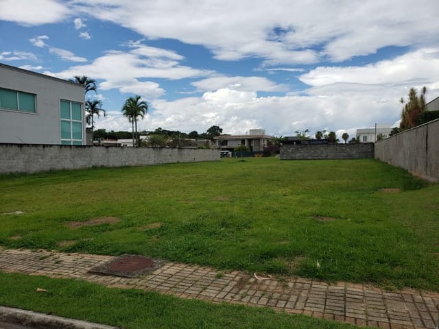 Foto do Terreno - Terreno à venda, 1200 m² por R$ 3.000.000,00 - Condomínio Chácara Serimbura - São José dos Campos/SP | INDEPENDENCE NEGOCIOS IMOBILIARIOS LTDA