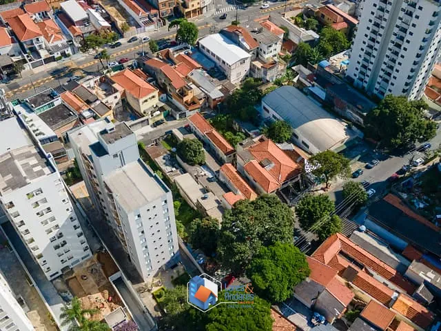 Terreno com 700m² 1 quarto e 1 banheiro, à venda, no bairro Vila Anglo Brasileira em São Paulo