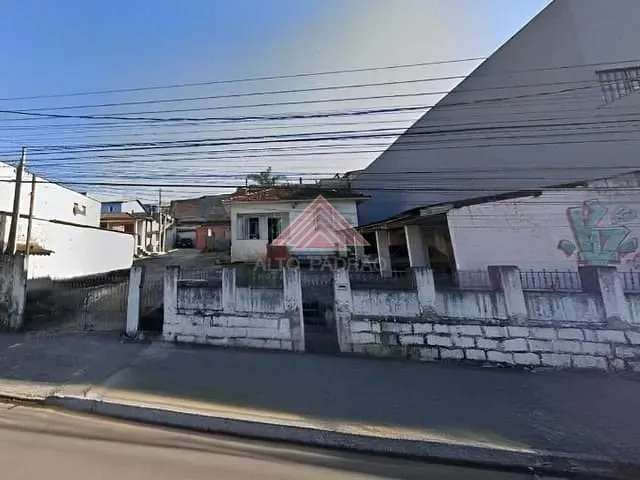 Terreno com 720m², à venda, no bairro Jardim Quarto Centenário em Mauá