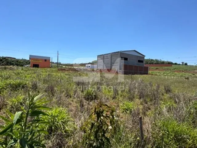 Terreno com 360m², à venda, no bairro Araras em Chapecó