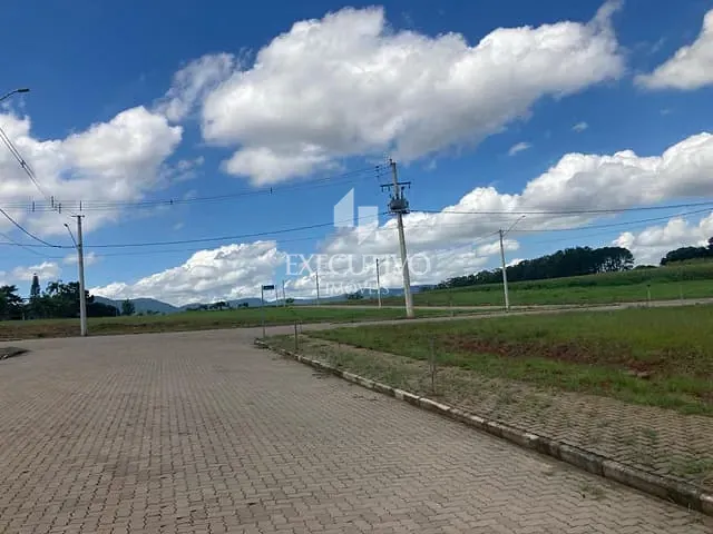 Terreno com 380m², à venda, no bairro Bairro São Caetano em Arroio do Meio