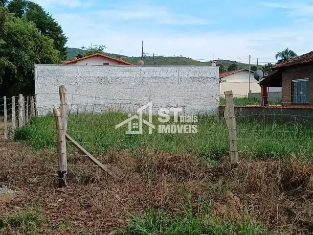 Terreno com 300m², à venda, no bairro Clube UVA em Andradas