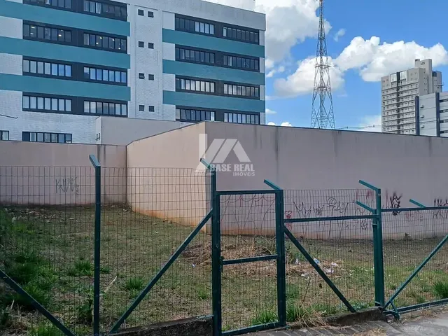 Terreno com 475m², à venda, no bairro Centro em Ponta Grossa